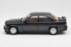 Mercedes 190E 2.3-16 W201 Blue Black Metallic AUTOart 1:18 76122 Diecast — photo 4 of 8