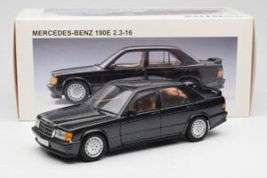 Mercedes 190E 2.3-16 W201 Blue Black Metallic AUTOart 1:18 76122 Diecast — photo 8 of 8