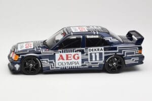 Mercedes 190E 2.5-16 EVO 1 W201 Team Snobeck #11 D. Snobeck DTM 1989 Minichamps 1:18 155893611 Diecast — photo 3 of 6