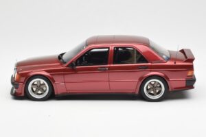 Mercedes 190E 2.5-16 W201 RAUH-Welt Republik Red Otto 1:18 OT1083 Resin — photo 3 of 6