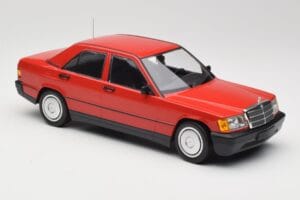 Mercedes 190E W201 Red Minichamps 1:18 155037000 Diecast — photo 4 of 6