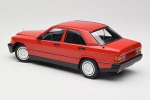 Mercedes 190E W201 Red Minichamps 1:18 155037000 Diecast — photo 5 of 6
