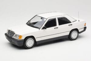 Mercedes 190E W201 White Minichamps 1:18 155037002 Diecast