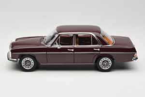 Mercedes 200 W115 Dark Red Brown Norev 1:18 183778 Diecast — photo 4 of 8