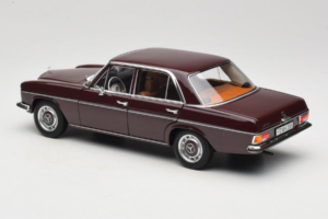 Mercedes 200 W115 Dark Red Brown Norev 1:18 183778 Diecast — photo 7 of 8