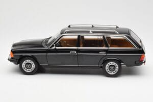 Mercedes 200 T S123 Black Norev 1:18 183735 Diecast — photo 4 of 8
