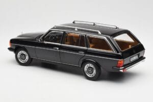 Mercedes 200 T S123 Black Norev 1:18 183735 Diecast — photo 7 of 8