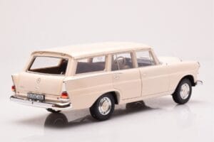 Mercedes 200 Universal W110 Cream Norev 1:18 183709 Diecast — photo 3 of 8
