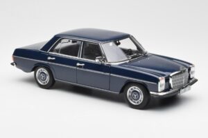 Mercedes 200 W114 Midnight Blue Dealer Edition Norev 1:18 B66040694 Diecast — photo 6 of 8