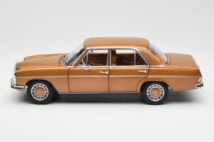 Mercedes 200 W115 Bycane Gold Dealer Edition Norev 1:18 B66040665 Diecast — photo 4 of 8