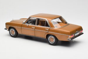 Mercedes 200 W115 Bycane Gold Dealer Edition Norev 1:18 B66040665 Diecast — photo 7 of 8