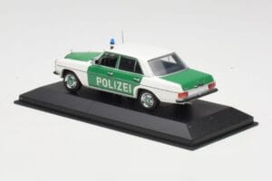Mercedes 200 W115 Police Minichamps 1:43 400034090 Diecast — photo 3 of 4