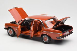 Mercedes 200 W123 English Red Dealer Edition Norev 1:18 B66040653 Diecast — photo 5 of 8