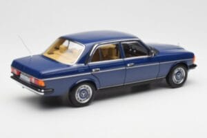Mercedes 200 W123 Surf Blue Norev 1:18 183710 Diecast — photo 3 of 8