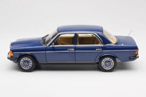 Mercedes 200 W123 Surf Blue Norev 1:18 183710 Diecast — photo 4 of 8