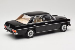 Mercedes 220D W115 Black MCG 1:18 MCG18117 Diecast — photo 2 of 6