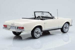 Mercedes 230 SL W113 Pagoda White Limited Edition Norev 1:18 183768 Diecast — photo 3 of 9