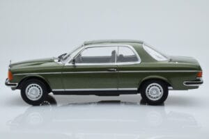 Mercedes 280 CE W123 Coupe Green Norev 1:18 183704 Diecast — photo 3 of 6