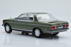 Mercedes 280 CE W123 Coupe Green Norev 1:18 183704 Diecast — photo 5 of 6