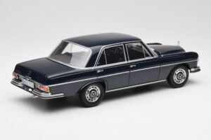 Mercedes 280 SE W108 Midnight Blue Norev 1:18 B66040597 Diecast — photo 3 of 8
