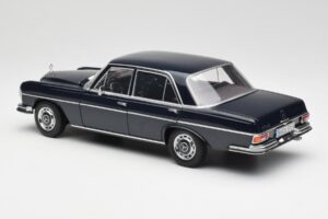 Mercedes 280 SE W108 Midnight Blue Norev 1:18 B66040597 Diecast — photo 7 of 8