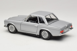 Mercedes 280 SL W113 Berlina Silver Techno Giodi 1:18 F14051030 Diecast — photo 7 of 8