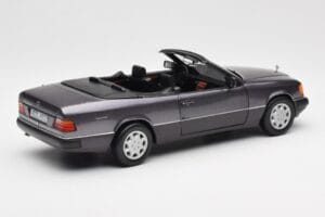 Mercedes 300 CE-24 W124 Cabriolet Purple Metallic Norev 1:18 183567 Diecast — photo 4 of 10