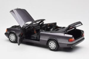 Mercedes 300 CE-24 W124 Cabriolet Purple Metallic Norev 1:18 183567 Diecast — photo 7 of 10