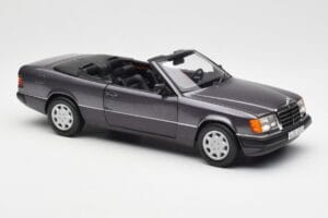 Mercedes 300 CE-24 W124 Cabriolet Purple Metallic Norev 1:18 183567 Diecast — photo 8 of 10