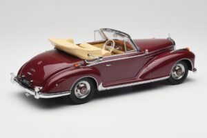 Mercedes 300 SC W188 Cabriolet Dark Red KK-Scale 1:18 KKDC180942 Diecast — photo 2 of 6