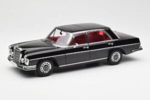 Mercedes 300 SEL 6.3 W109 Black AUTOart 1:18 76140 Diecast