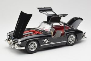Mercedes 300 SL W198 Black Bburago 1:18 35791 Diecast — photo 2 of 8