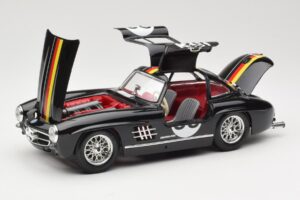 Mercedes 300 SL #38 1954 Bburago 1:18 3015-M1 Diecast — photo 2 of 8
