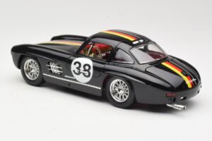 Mercedes 300 SL #38 1954 Bburago 1:18 3015-M1 Diecast — photo 7 of 8