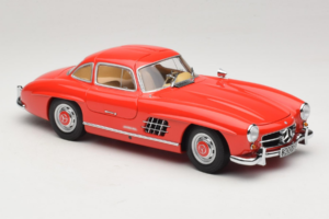 Mercedes 300 SL Gullwing Red Minichamps 1:18 180039001 Diecast — photo 6 of 8