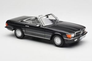 Mercedes 300 SL R107 Black Pearl Dealer Edition Norev 1:18 B66040678 Diecast — photo 8 of 10