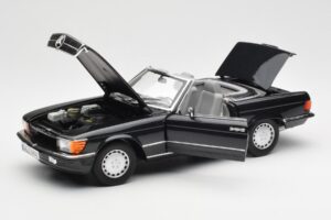 Mercedes 300 SL R107 Black Pearl Dealer Edition Norev 1:18 B66040678 Diecast — photo 2 of 10