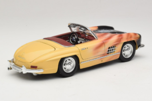Mercedes 300 SL Roadster Rosemarie Muster Limited Edition 18/27 Bburago 1:18 3023-M1 Diecast — photo 3 of 8