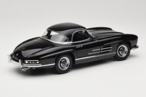 Mercedes 300 SL W198 Roadster With Hardtop Black Minichamps 1:18 180039040 Diecast — photo 3 of 8