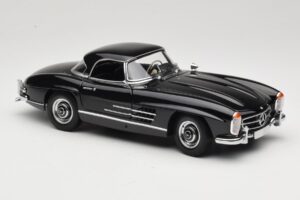 Mercedes 300 SL W198 Roadster With Hardtop Black Minichamps 1:18 180039040 Diecast — photo 6 of 8