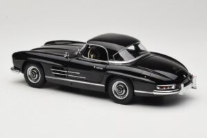 Mercedes 300 SL W198 Roadster With Hardtop Black Minichamps 1:18 180039040 Diecast — photo 7 of 8