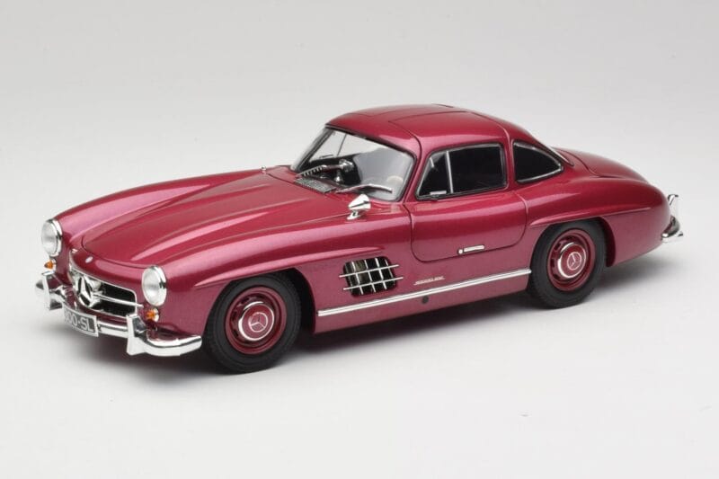 Mercedes 300 SL W198 Fire Red Minichamps 1:18 180039008 Diecast