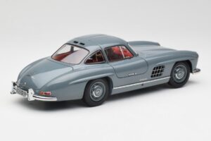 Mercedes 300 SL W198 Graphite Grey Minichamps 1:18 180039005 Diecast — photo 3 of 8