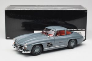 Mercedes 300 SL W198 Graphite Grey Minichamps 1:18 180039005 Diecast — photo 8 of 8