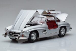 Mercedes 300 SL W198 Gullwing Norev 1:18 183850 Diecast — photo 2 of 8