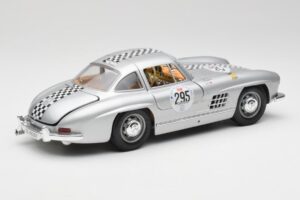 Mercedes 300 SL W198 #295 1954 Bburago 1:18 32813 Diecast — photo 3 of 8