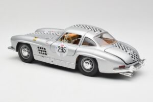 Mercedes 300 SL W198 #295 1954 Bburago 1:18 32813 Diecast — photo 7 of 8