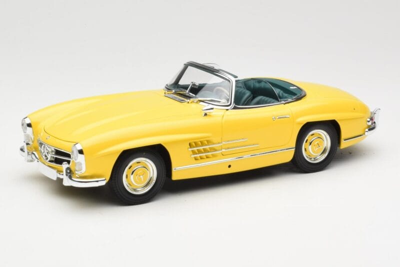 Mercedes 300 SL W198 Roadster Hardtop Signal Yellow Minichamps 1:18 180039044 Diecast