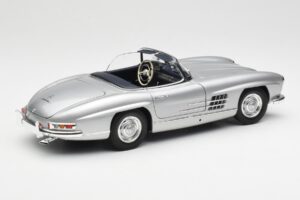 Mercedes 300 SL W198 Roadster Silver Metallic Minichamps 1:18 180039030 Diecast — photo 3 of 8