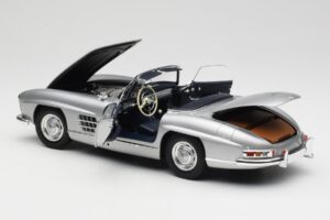 Mercedes 300 SL W198 Roadster Silver Metallic Minichamps 1:18 180039030 Diecast — photo 5 of 8